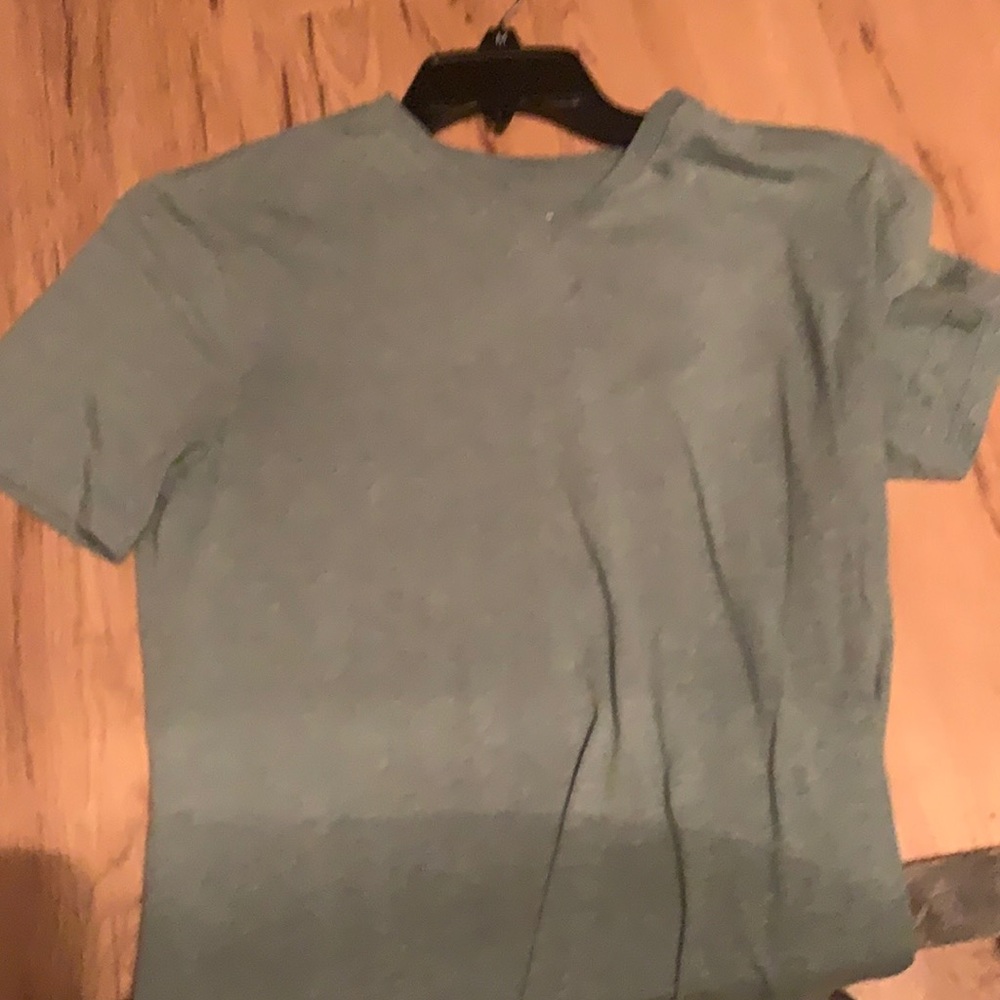 Green BCG v neck